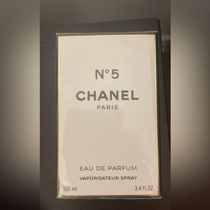 Chanel N5 brand new. Authentic. 100ml